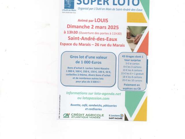 Super-loto organisé par l'Outil en main et animé par Louis