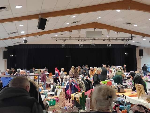 Vide-greniers de l'association La compagnie Kouviadenn