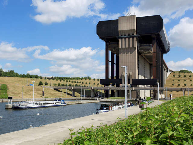 Excursions en bateau - Voies d'Eau du Hainaut