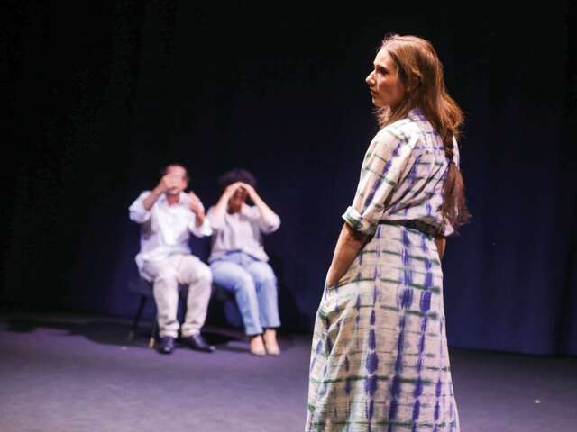 Carrés blancs, petits, grands & arcs-en-ciel - Théâtre