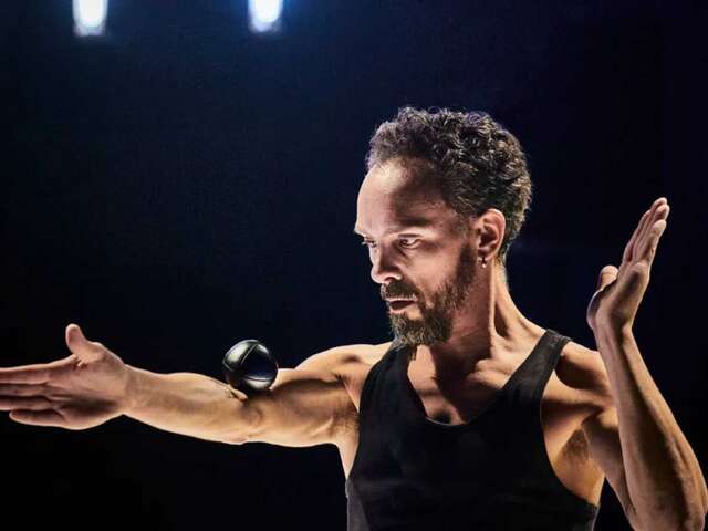 Time to tell - Martin Palisse