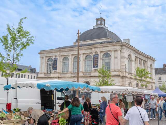 Marché hebdomadaire de Saint-Omer centre-ville