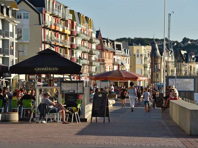 Exposition : Sculptures Monumentales en bord de mer