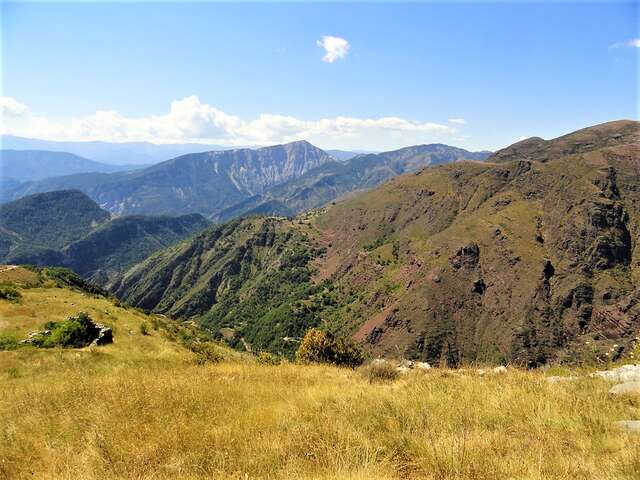 LES ROCHES ROUGES DU CIANS