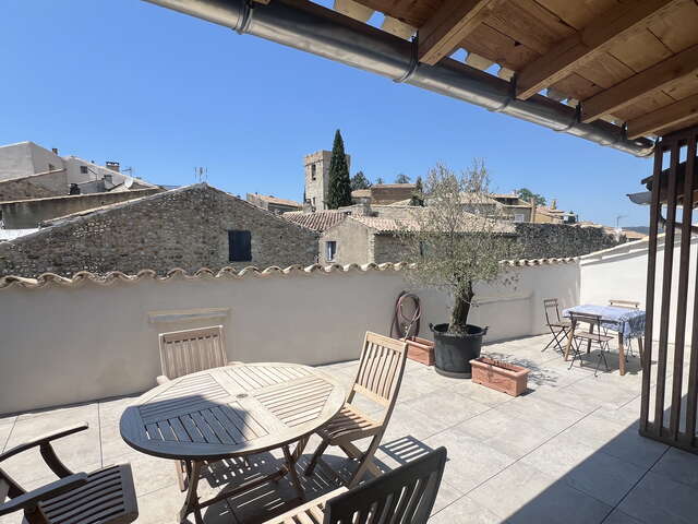 La maison près de la fontaine