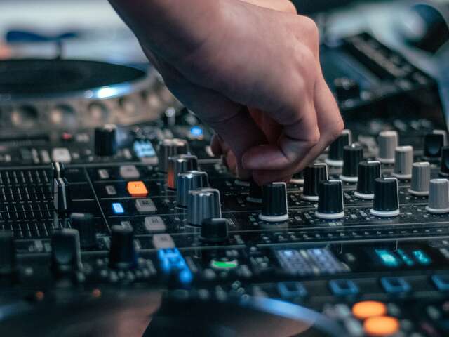 Soirée : DJ Set au Portail Coucou