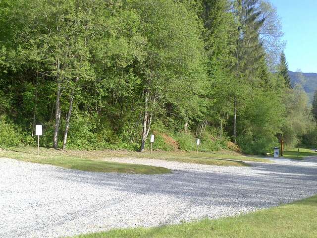 Aire d'accueil camping-car - L'Île du Chéran