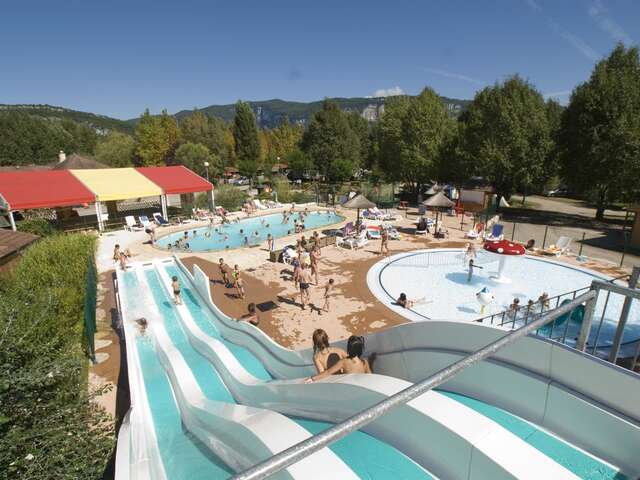 Camping :  L'Ile de la Comtesse