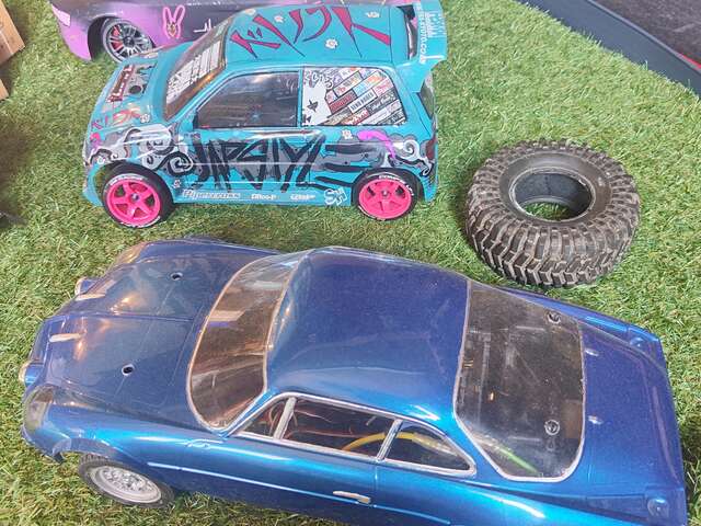 Animation voitures RC électriques de drift