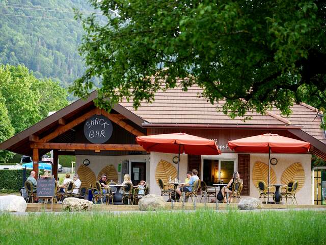 Camping Les Champs Fleuris