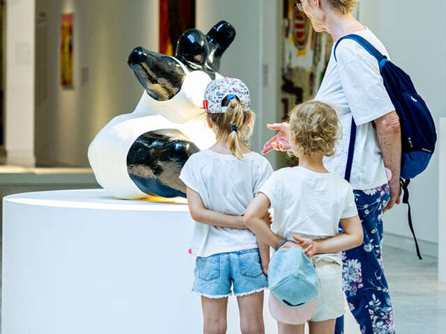 Visites en famille au Musée d'Art Contemporain [mac]