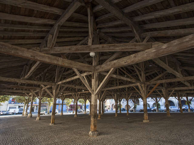 Bastide de Beaumont-de-Lomagne