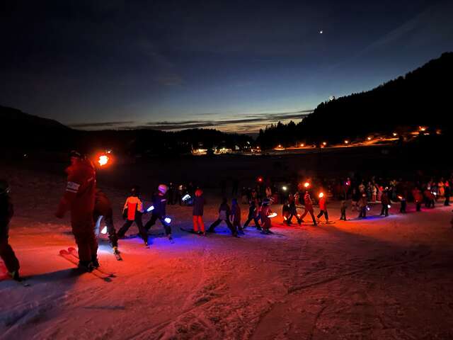 Les p'tits flambeaux - Fakkeltocht voor het goede doel