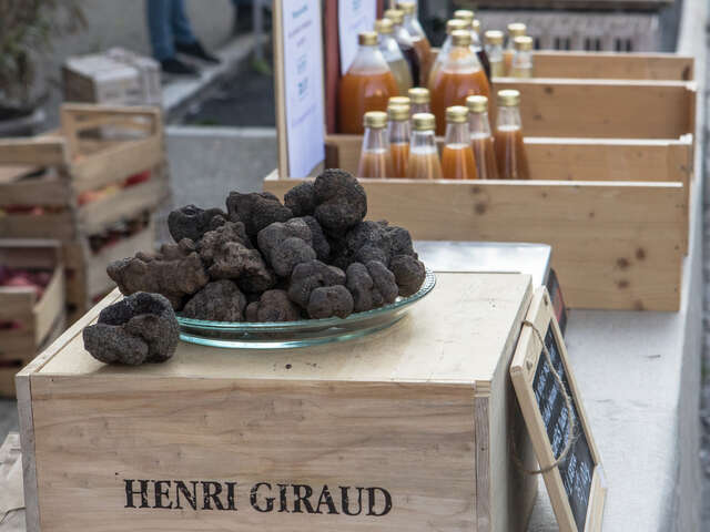 Marché aux truffes