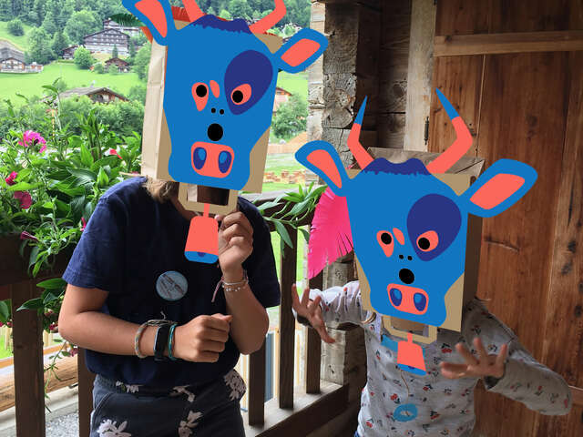Carnets d'Alpage : Atelier 6-12 ans Les masques-vache