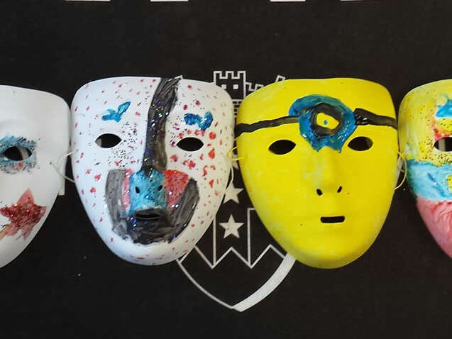 Atelier créatif : masque de carnaval