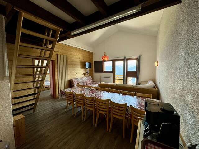 Trois pièces 12 personnes (Mont Blanc)