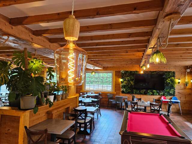 Restaurant Bar Lounge - Sunset Beach