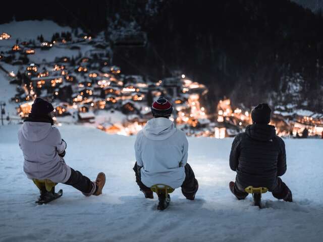 Nighttime Paret & Yooner