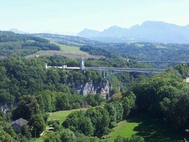 Panorama des Cortys - Pont de la Caille und Mont-Blanc