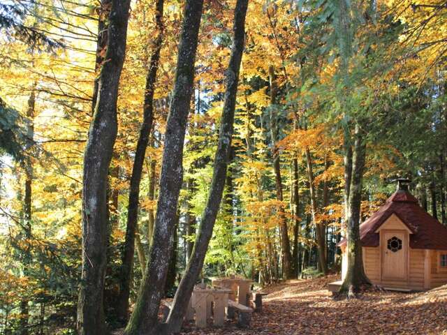 Les cabanes de la Croix couverte