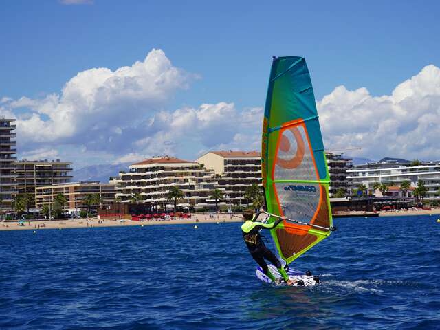 Spot de planche à voile de Fréjus