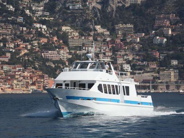 Excursion en bateau vers la presqu'île de Saint-Jean-Cap-Ferrat au départ de Villefranche-sur-mer