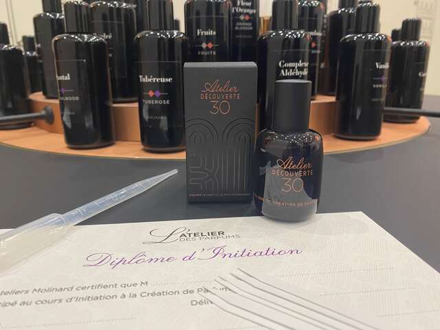 Atelier de création et rencontre avec Chrystelle, cultivatrice passionnée - Parfumerie Molinard - Grasse