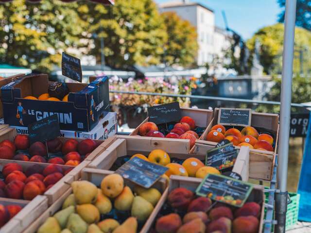 Marché Provençal de L'Isle-sur-la-Sorgue