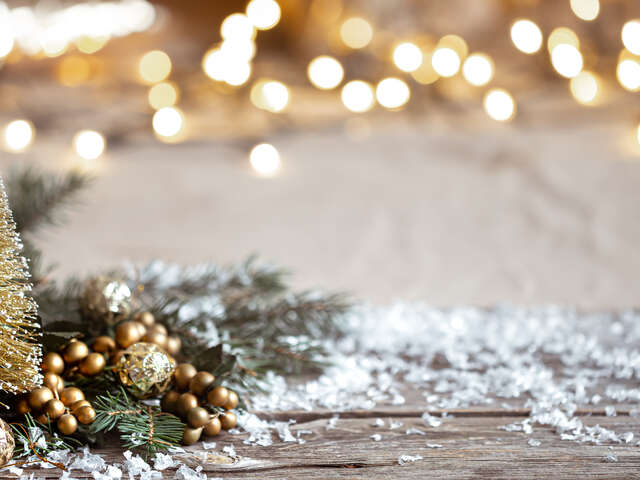 Calendar vigil by Lou Suve