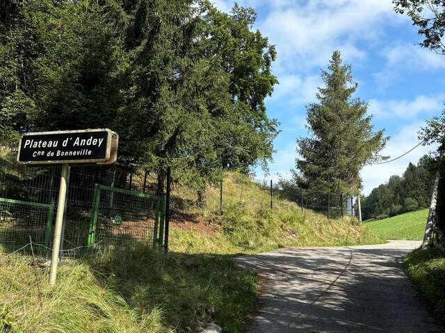 Parcours Expert : Plateaux d'Andey et de Solaison Expert Ride : Andey and Solaison plateaux