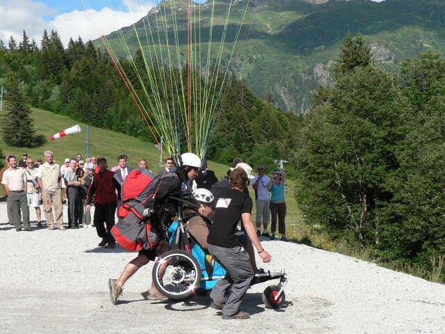 Baptême parapente handisport