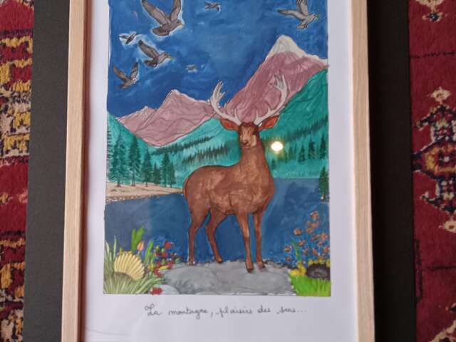Réalisation d'un paysage de montagne en aquarelle