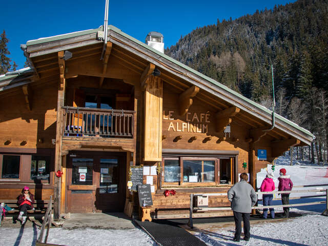 Le Café Alpinum