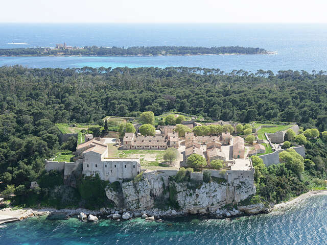 Musée du Masque de Fer et du Fort Royal