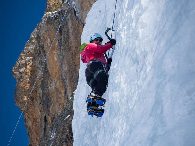 Ice climbing introduction