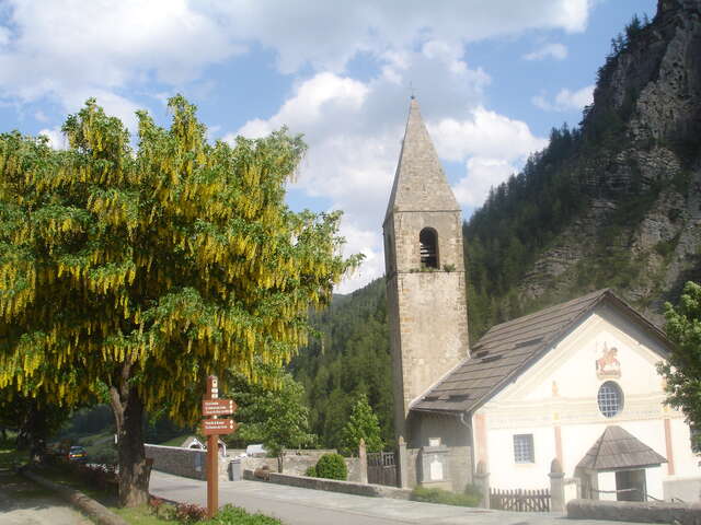 Tour of the village of Saint Dalmas le Selvage