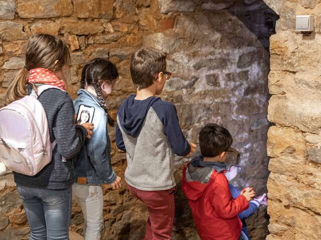 Secrets, mystères et autres histoires au Domaine de la Garde