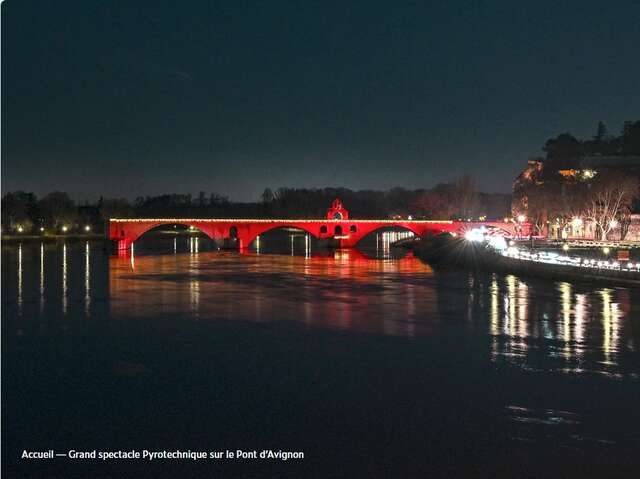 Fireworks show on the Pont d'Avignon