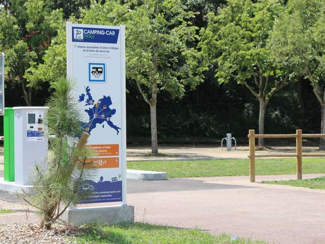 Camping Car Park de Châtillon sur Chalaronne