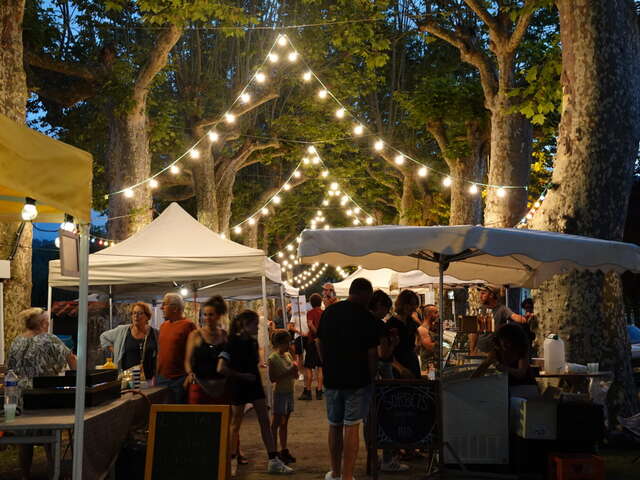 Marché d'artisans : "Des mille et une mains"