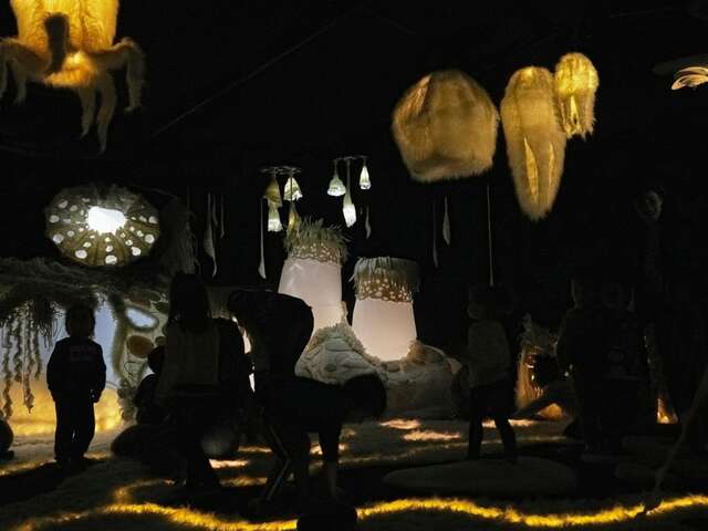 Spectacle très jeune public - (é)Mouvoir