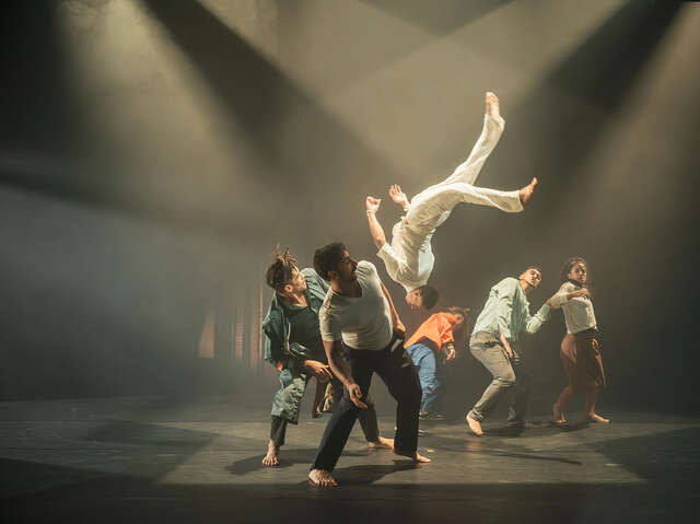 Ka-in - Groupe acrobatique de Tanger, Raphaëlle Boitel