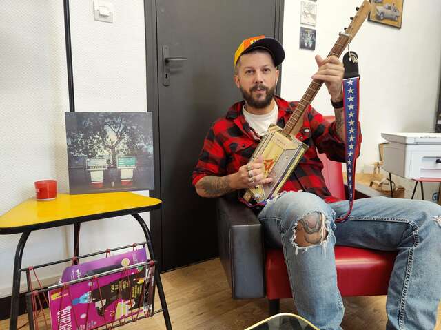 Village Charlot : concert blues aux Petites Cantines avec Cyril Maguy