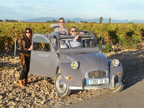 Découverte du Vignoble en 2cv avec le Pavillon Bouachon
