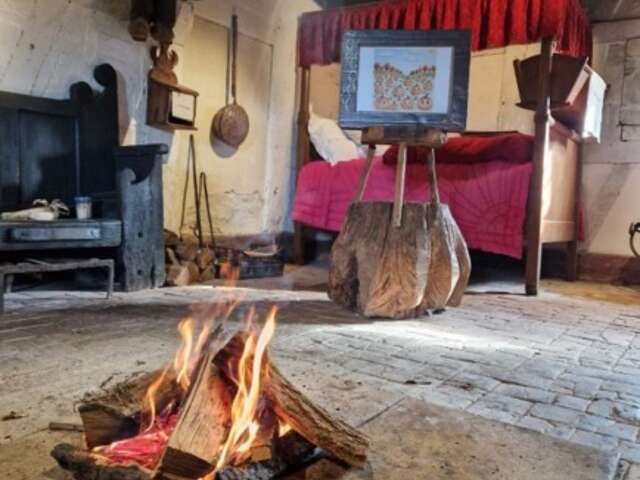 Easter tales by the fire 3-6 years