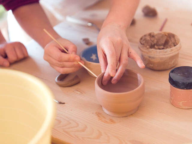 Atelier poterie en famille