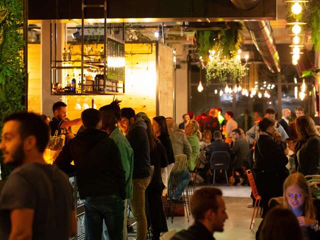 Food Hall Le Beau Marché