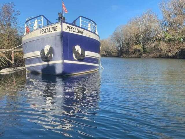 Péniche Le Pescalune