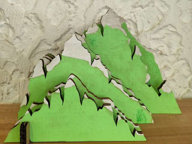 Creative workshop : ‘Cardboard mountain'